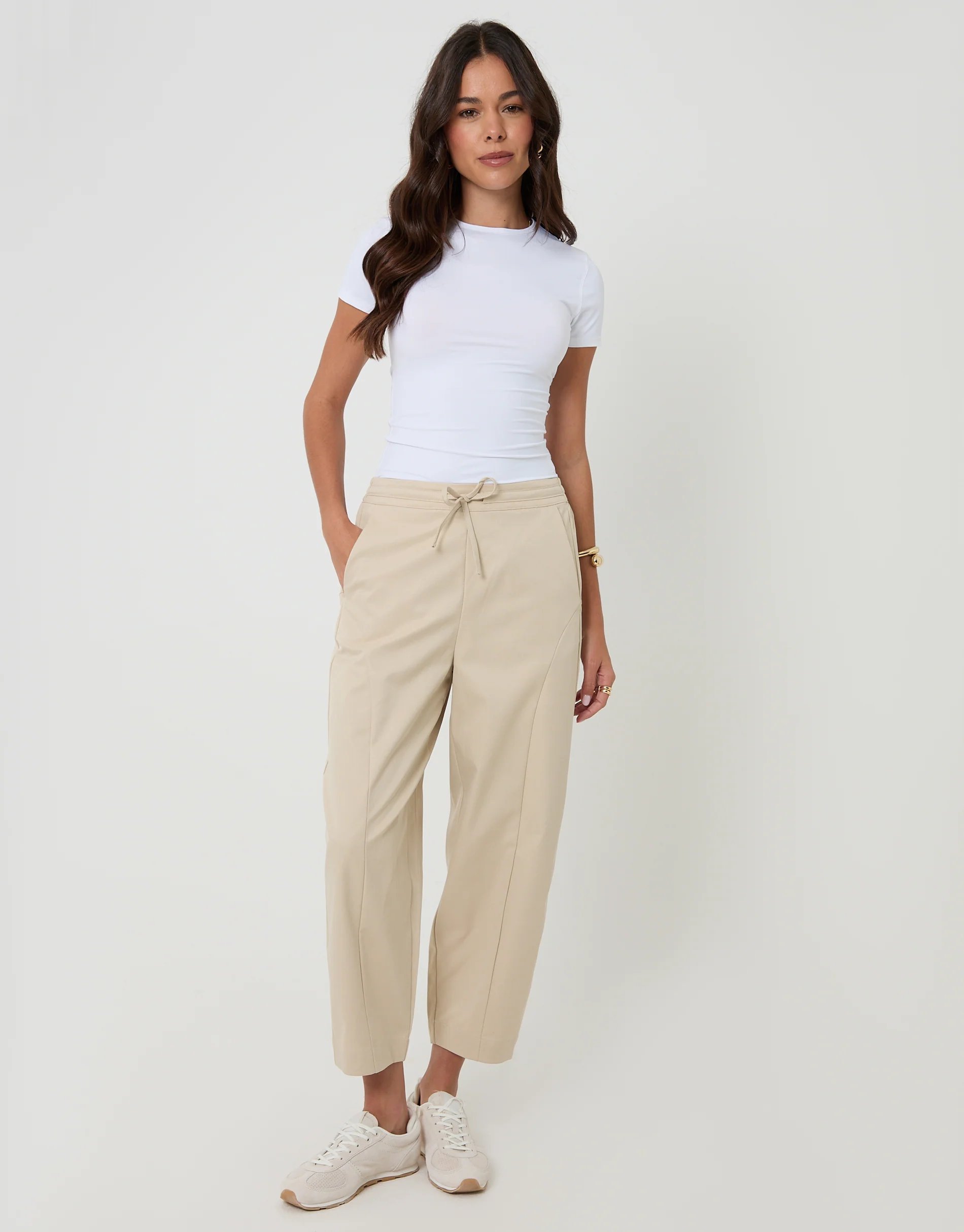 Curved Seam Barrel Leg Trousers in Ecru