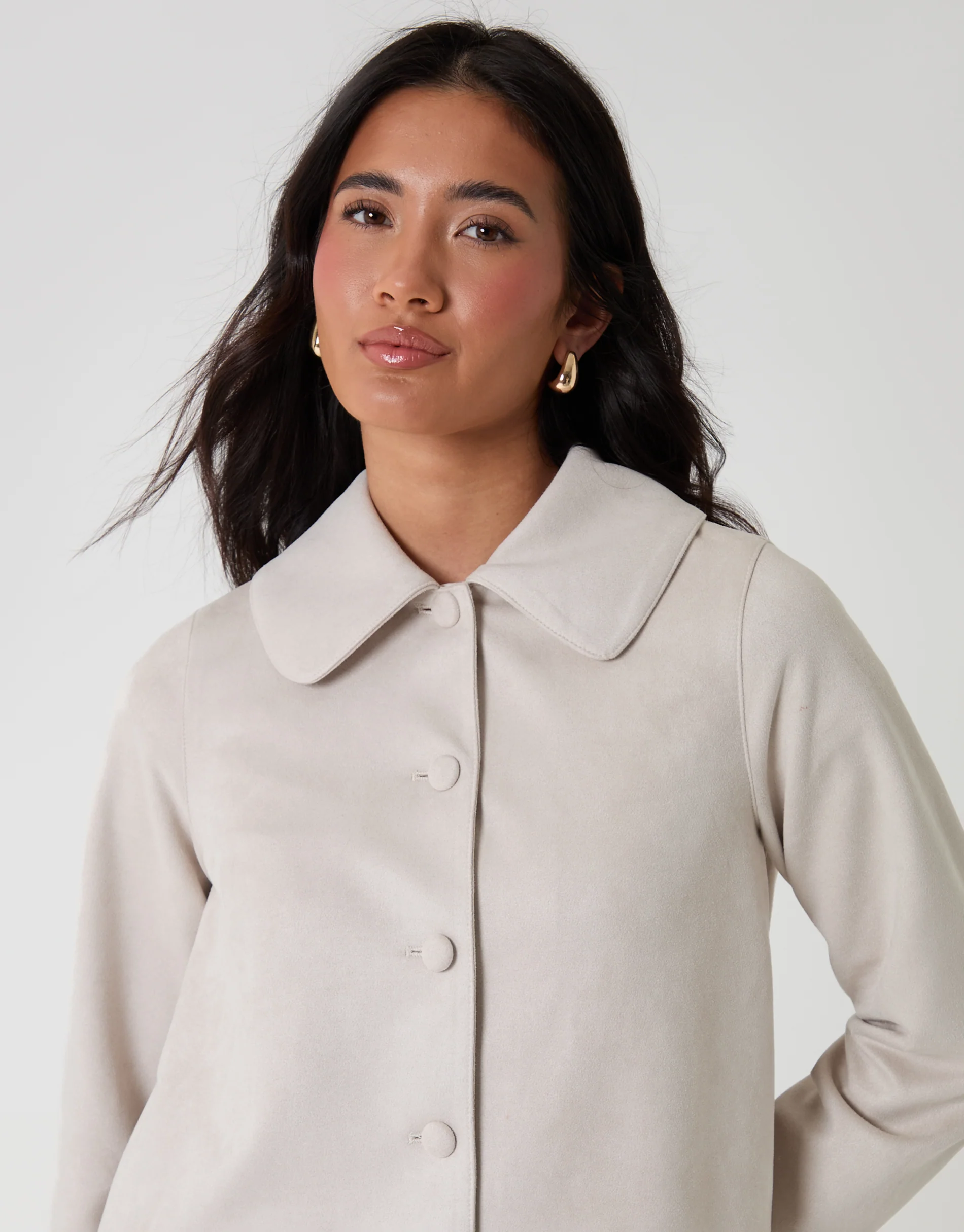 Faux Suede Peter Pan Collar Cropped Jacket in Ecru - Image 4
