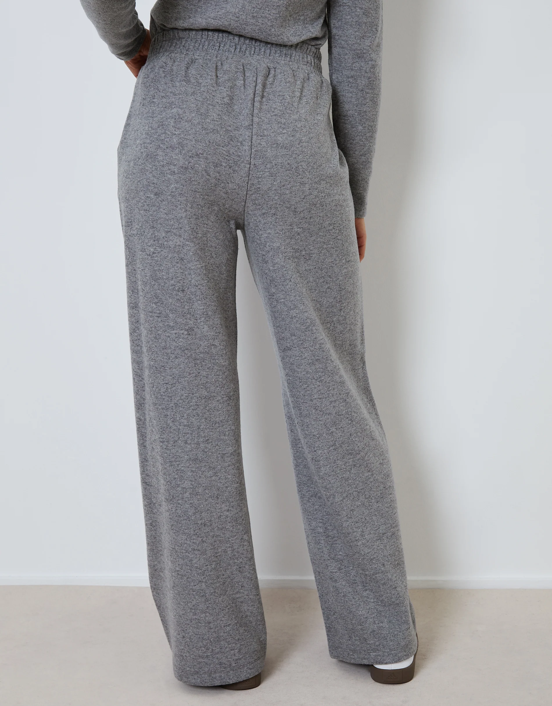 Wide Leg Seam Detail Ribbed Joggers in Grey - Image 4