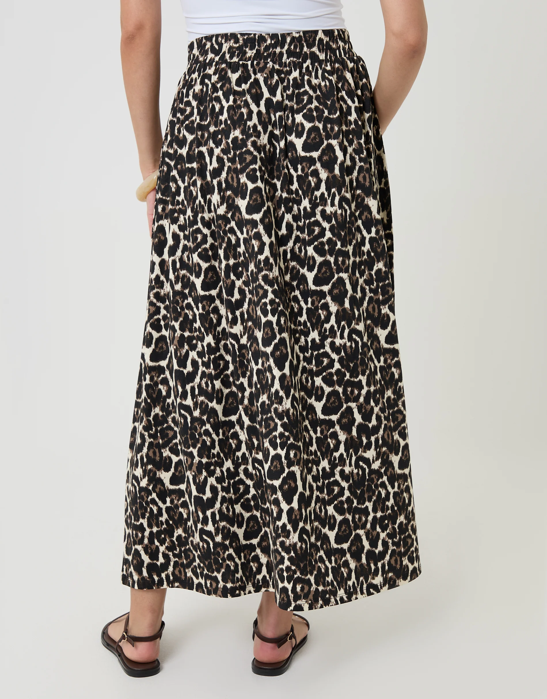 Jersey A-Line Maxi Skirt in Leopard Print - Image 3
