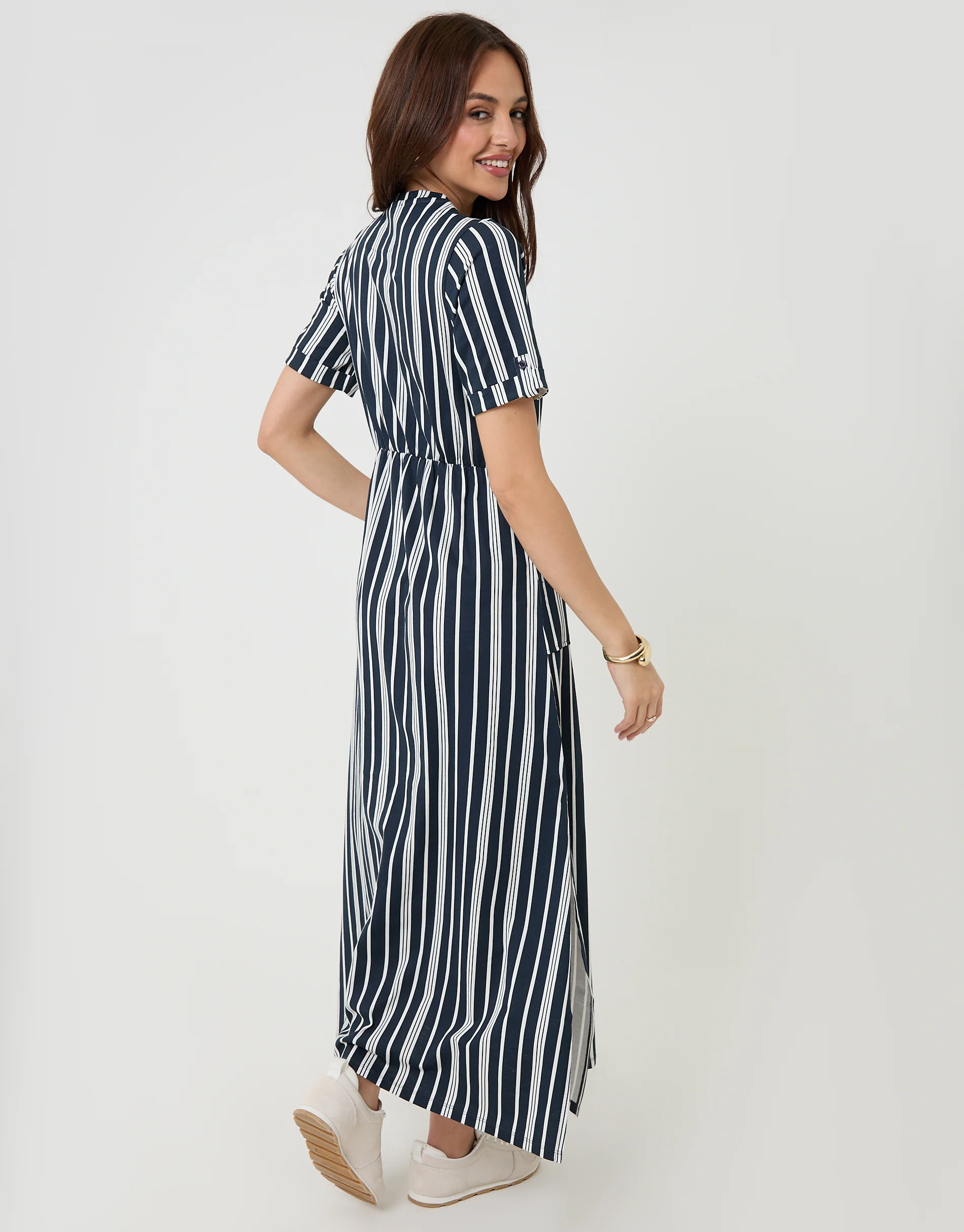 Crew Neck Jersey Midi Dress with Patch Pockets in Navy Stripe - Image 3