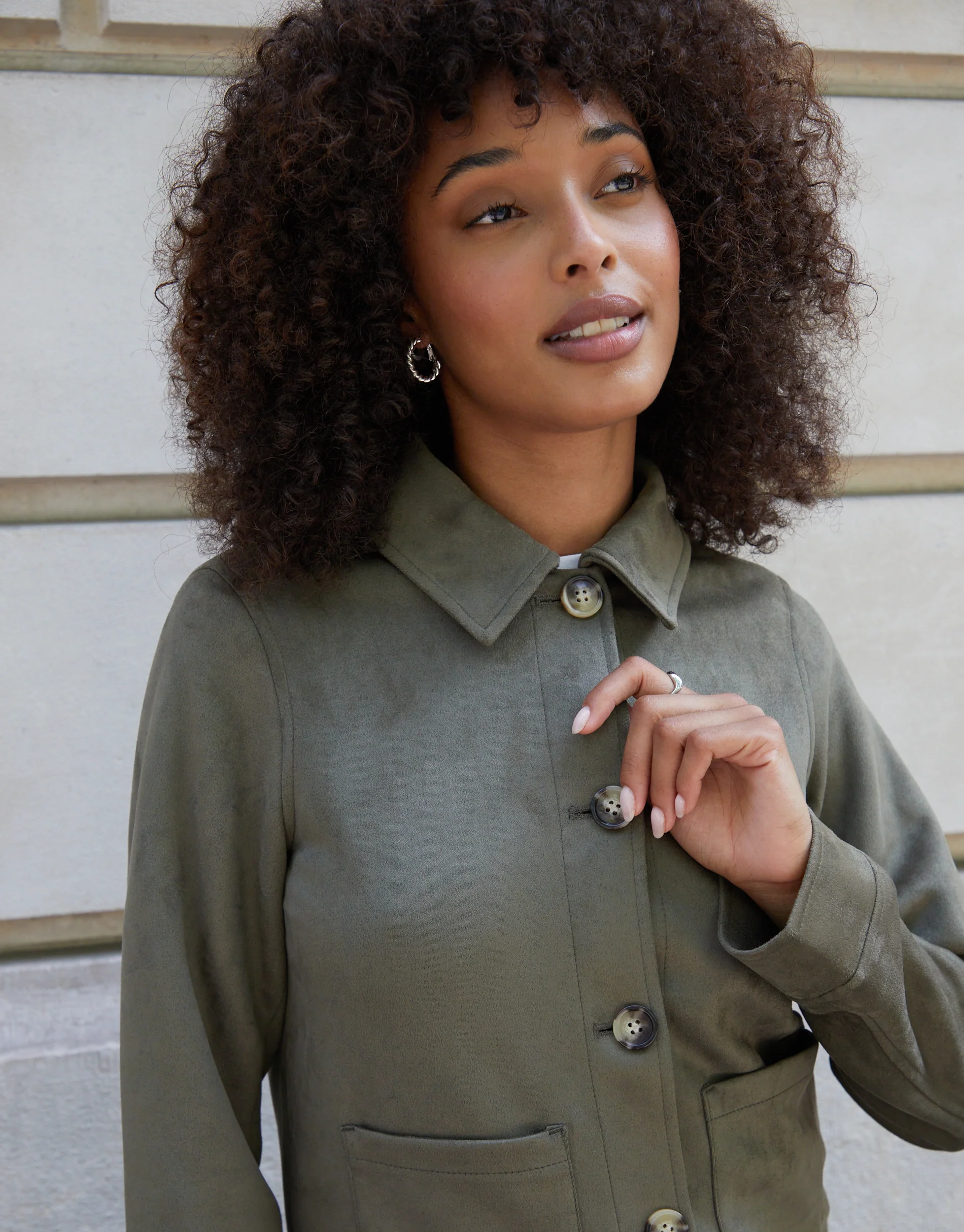 Cropped Button Up Suedette Shacket in Olive Green - Image 4