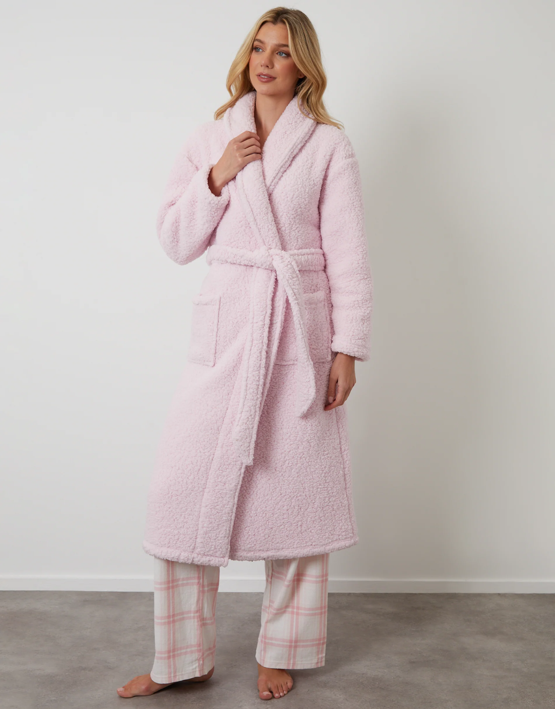Borg Dressing Gown in Pink - Image 3
