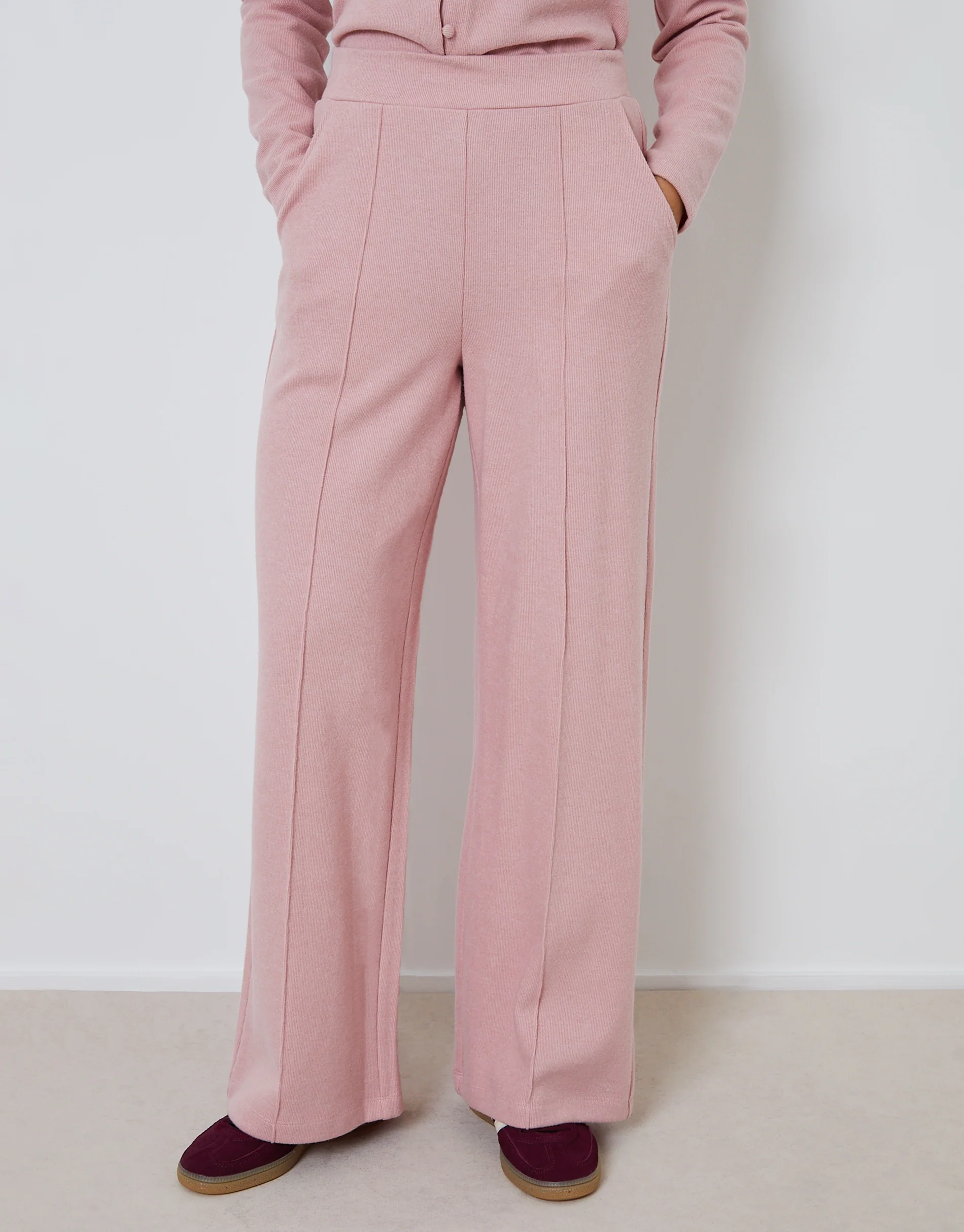 Wide Leg Seam Detail Ribbed Joggers in Pink - Image 2