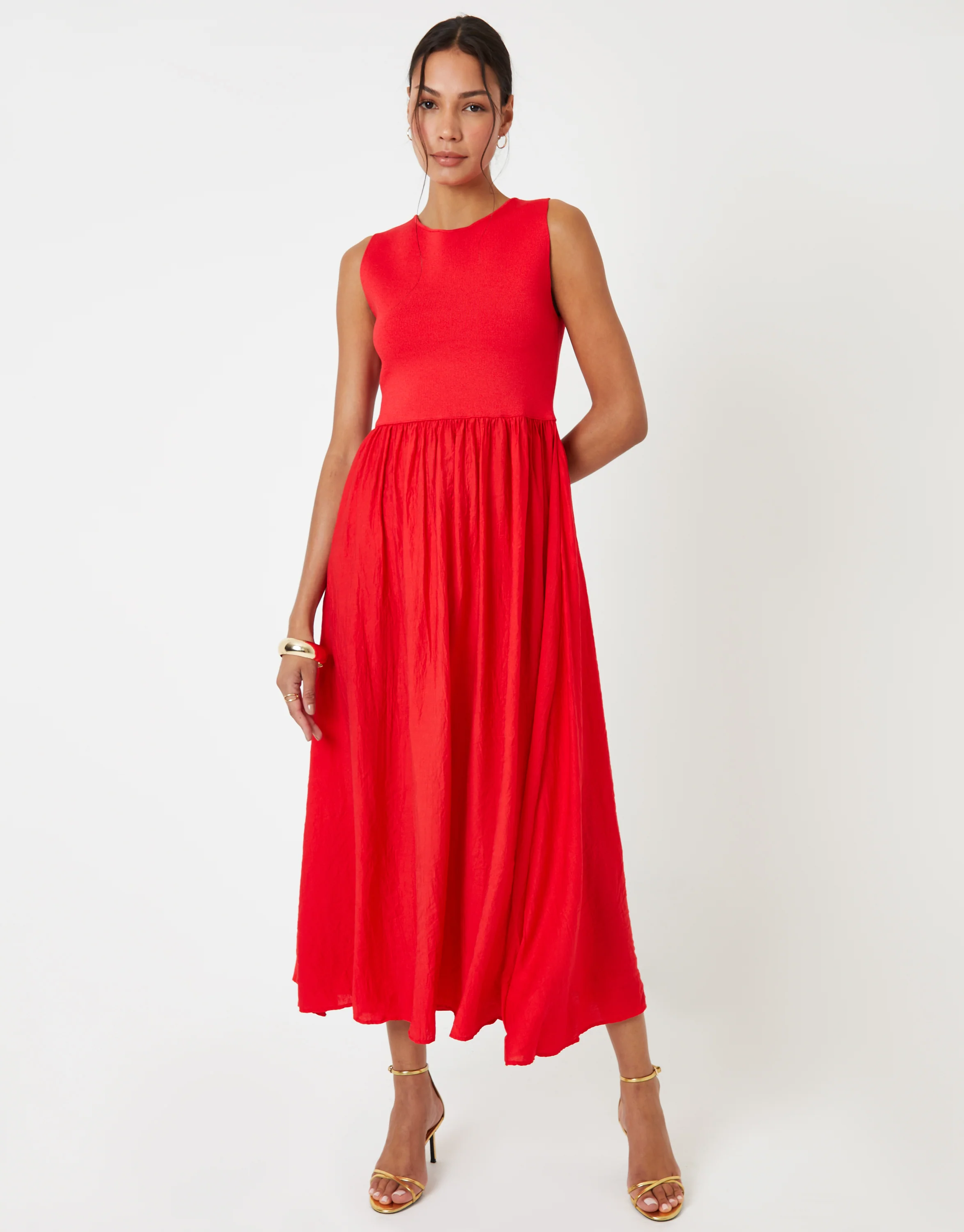 2-in-1 Sleeveless Knitted Vest Maxi Dress in Red - Image 3