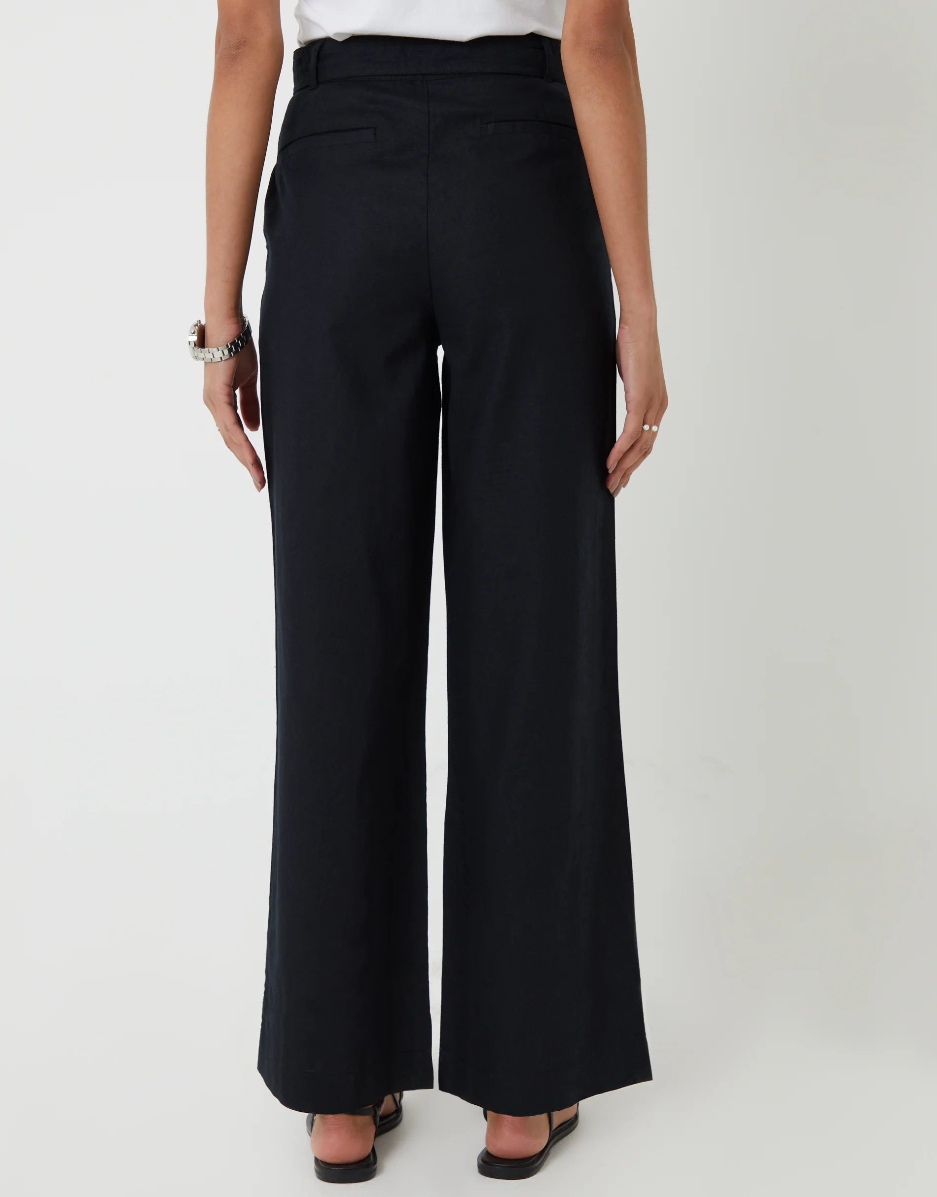 Wide Leg Belted Linen Blend Trousers in Black - Image 3