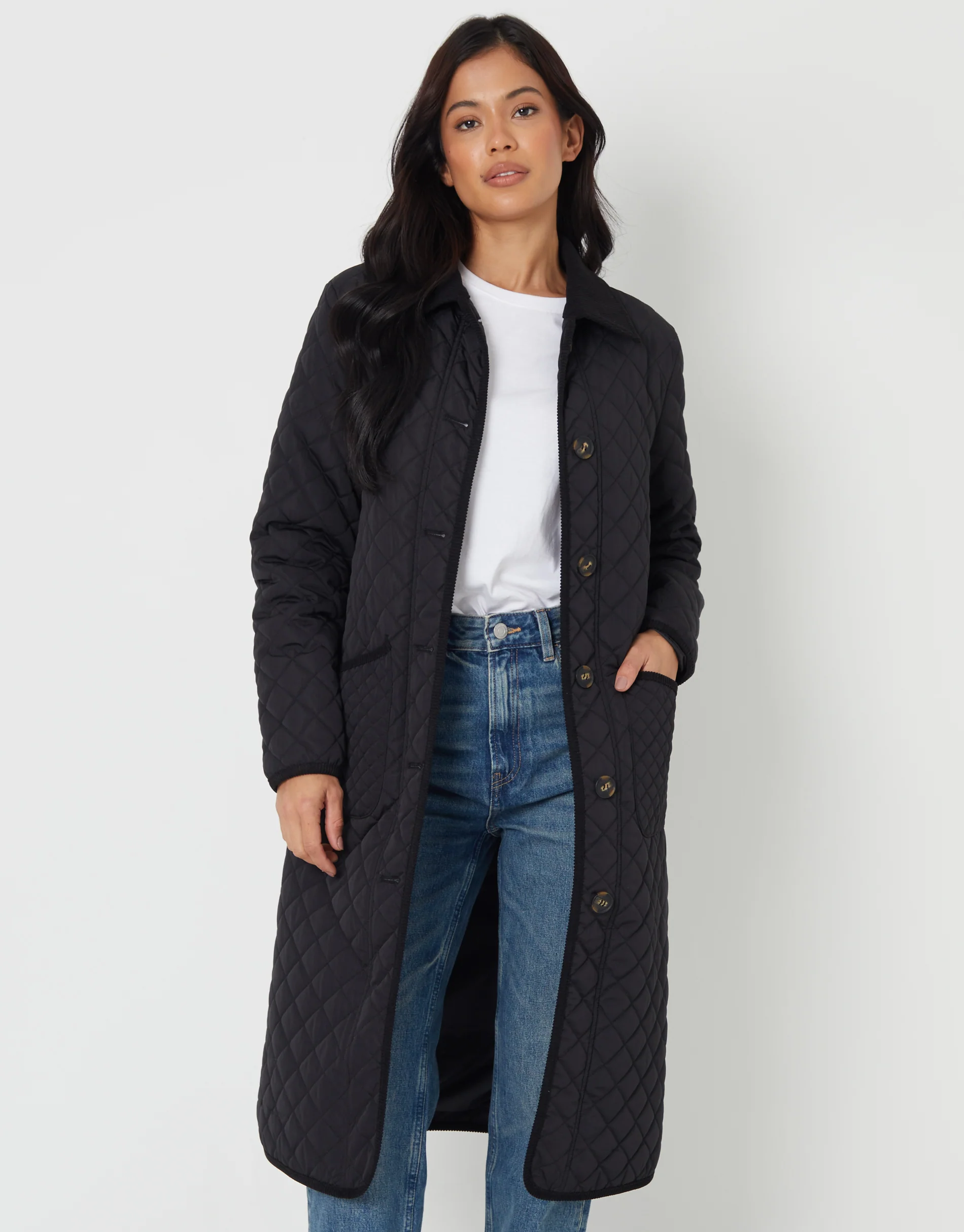 Button Up Collared Diamond Quilted Maxi Coat in Black - Image 2