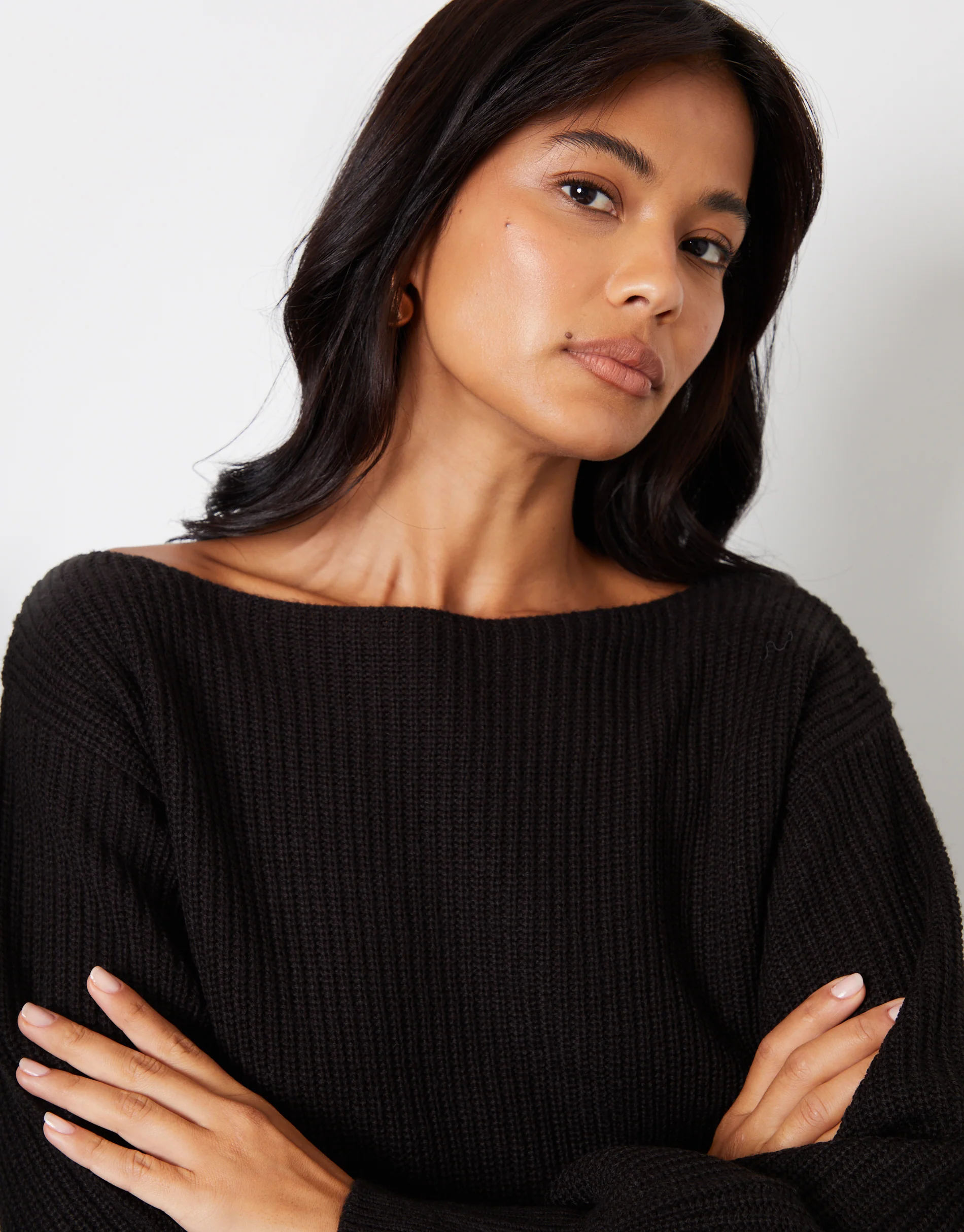 Chunky Knit Slash Neck Jumper in Black - Image 4