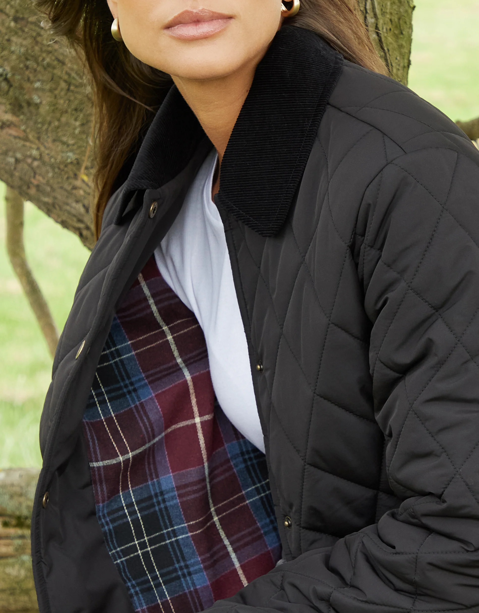 Cord Collar Diamond Quilted Heritage Jacket in Black - Image 5