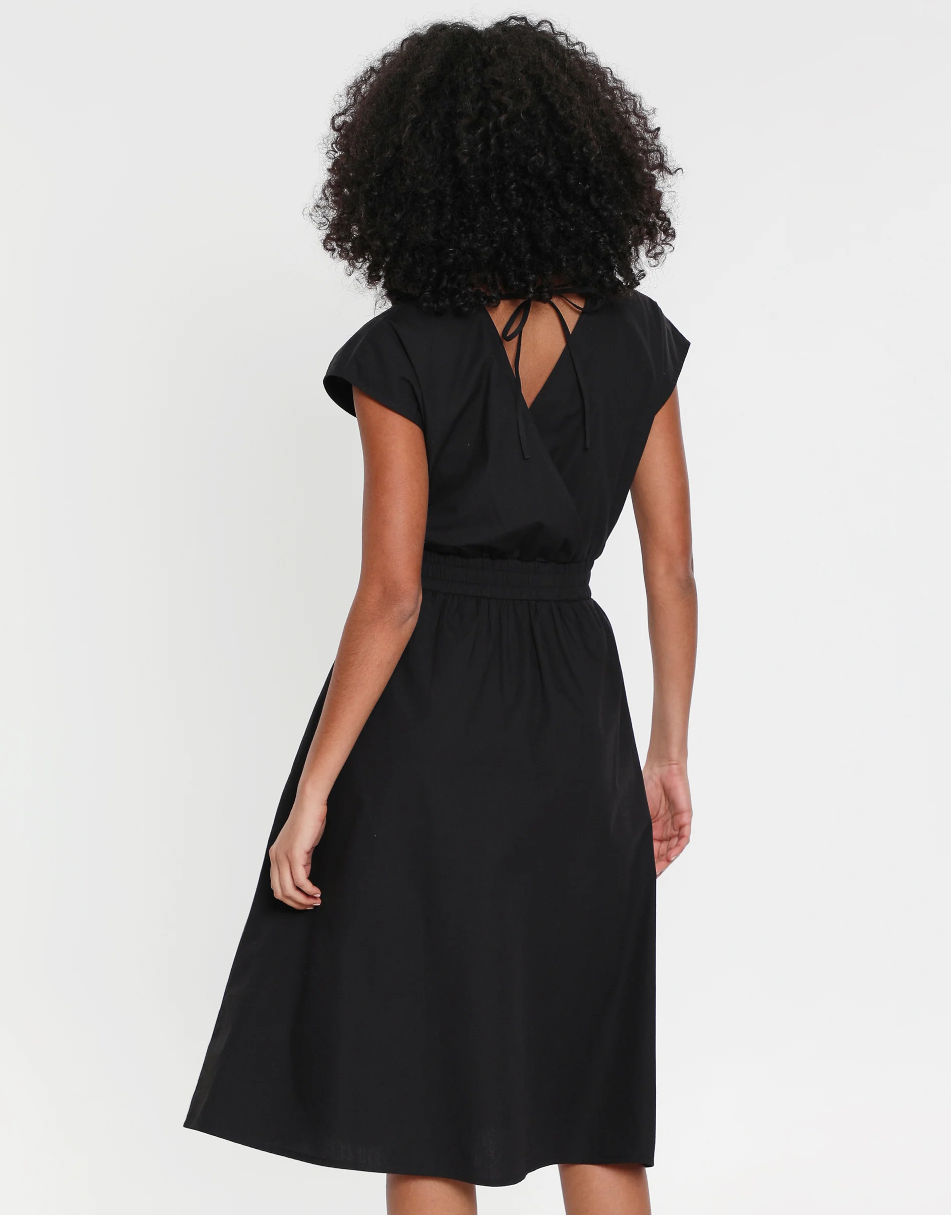 Cotton Poplin Tie Waist Sleeveless Midi Dress in Black - Image 2