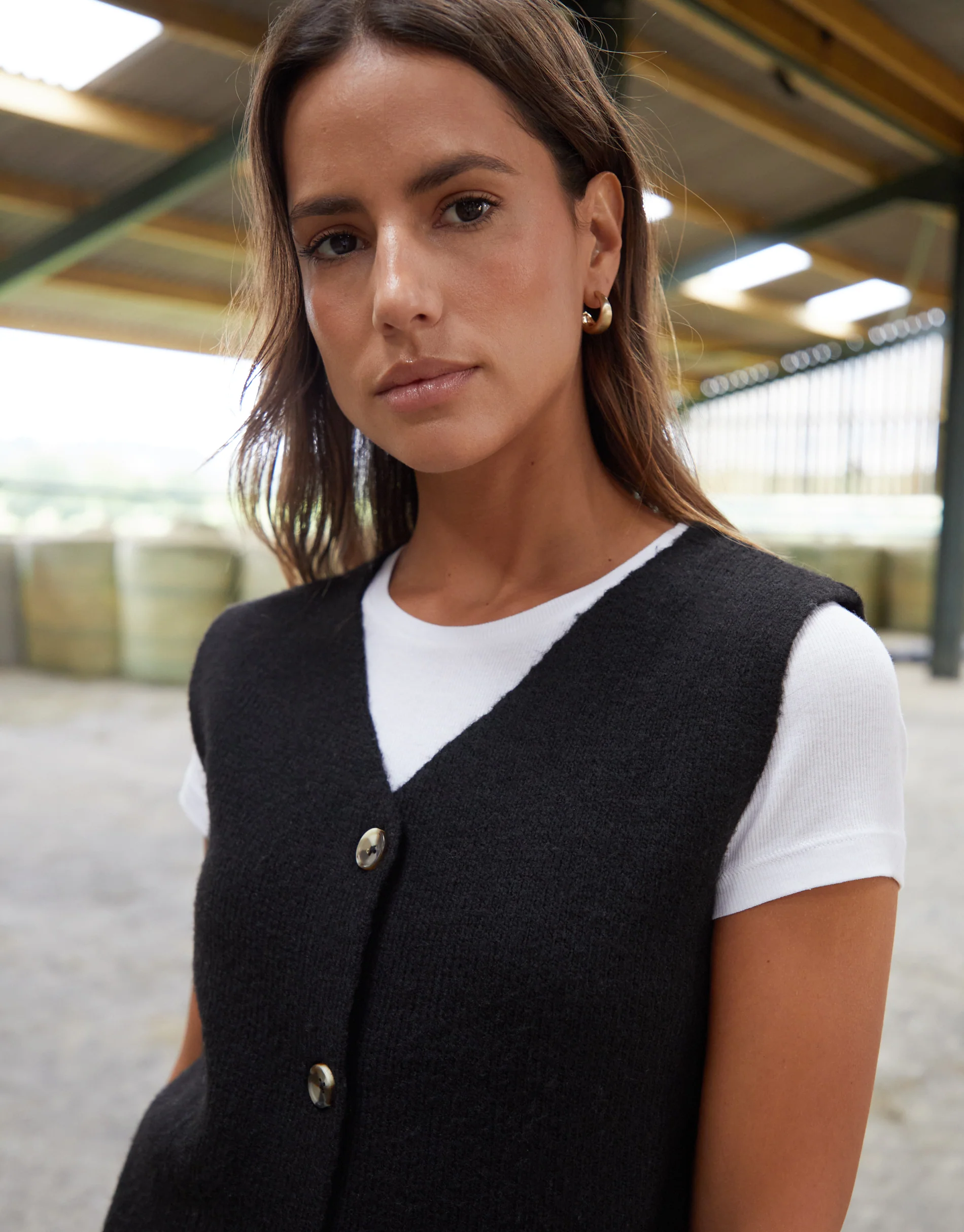 Knitted Waistcoat in Black - Image 4