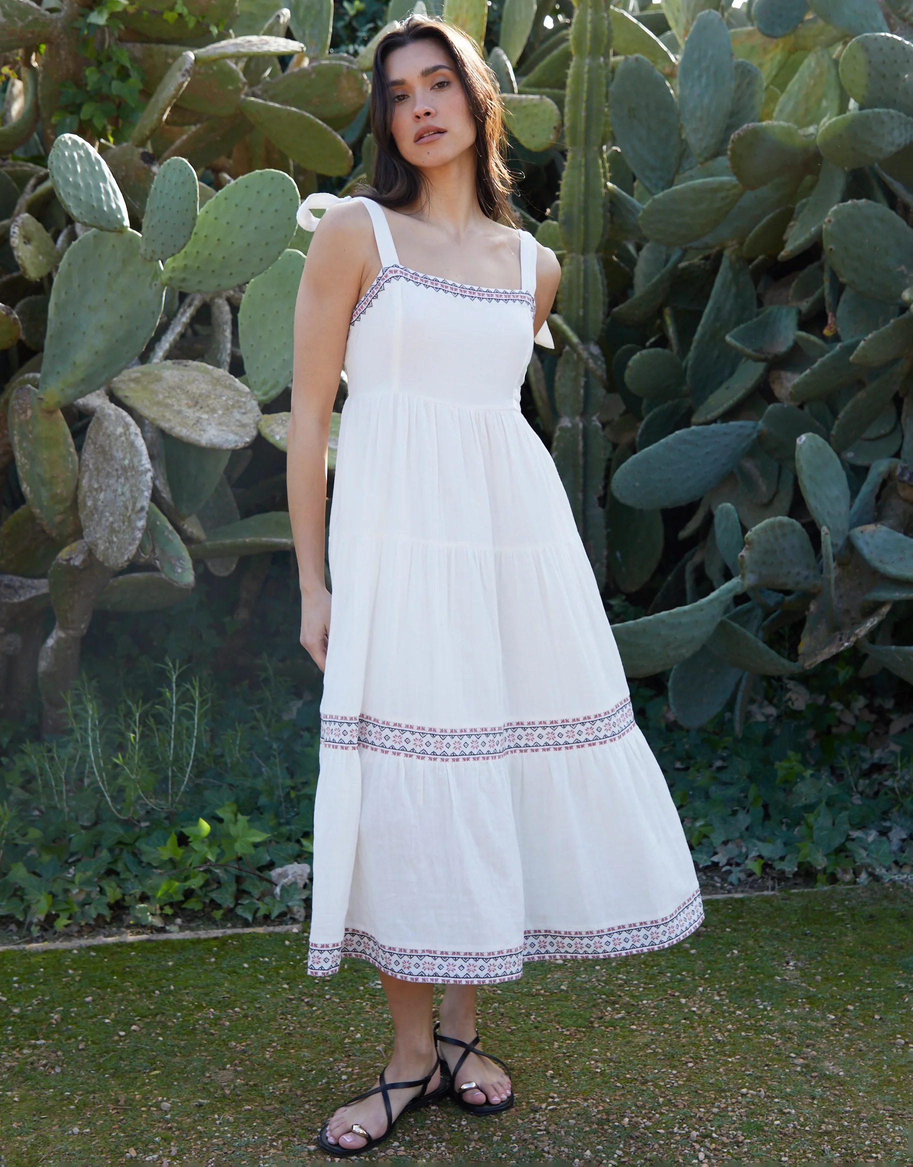 Embroidered Tiered Maxi Dress in Cream - Image 4