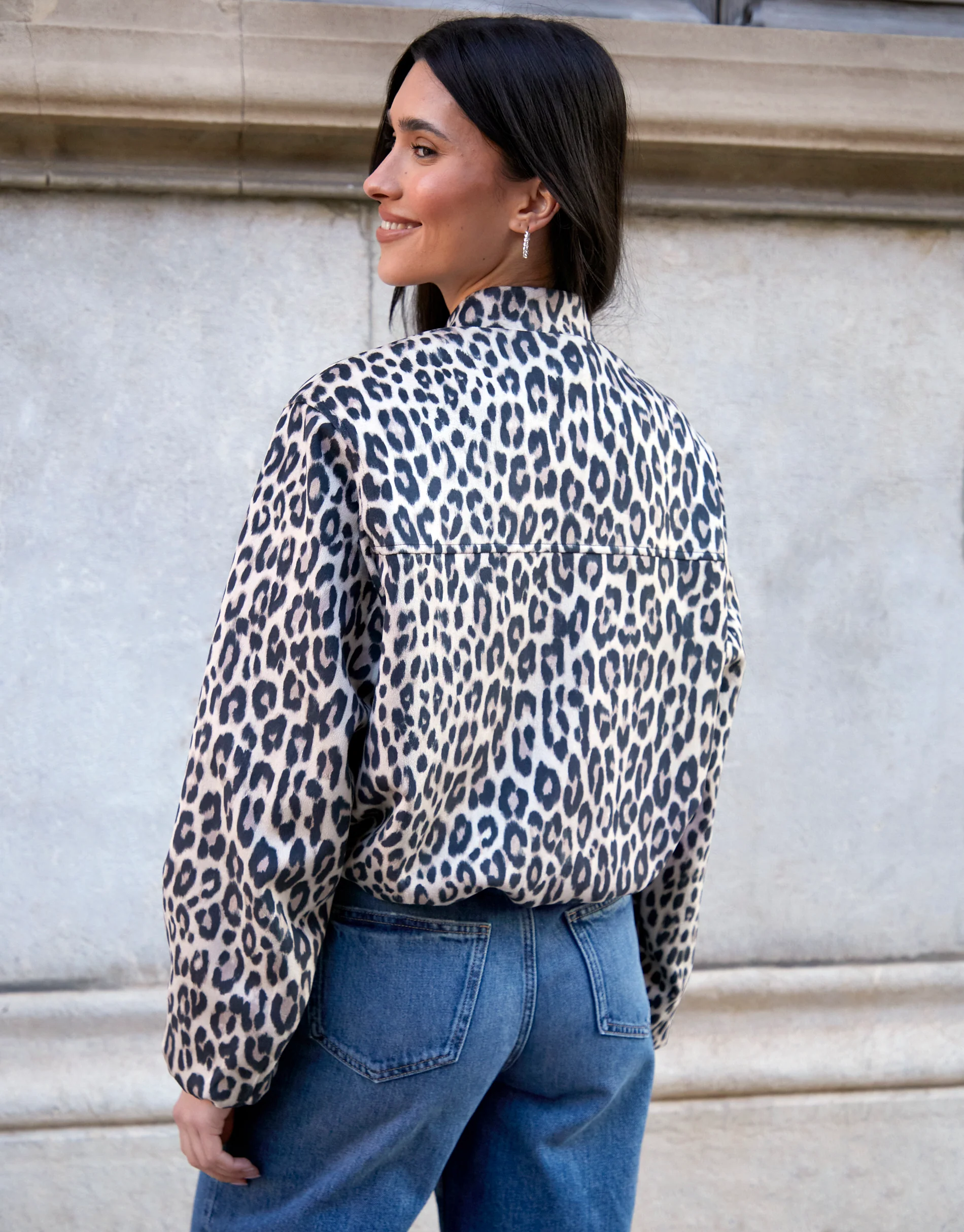 Print Bubble Hem Suedette Bomber Jacket in Leopard - Image 2