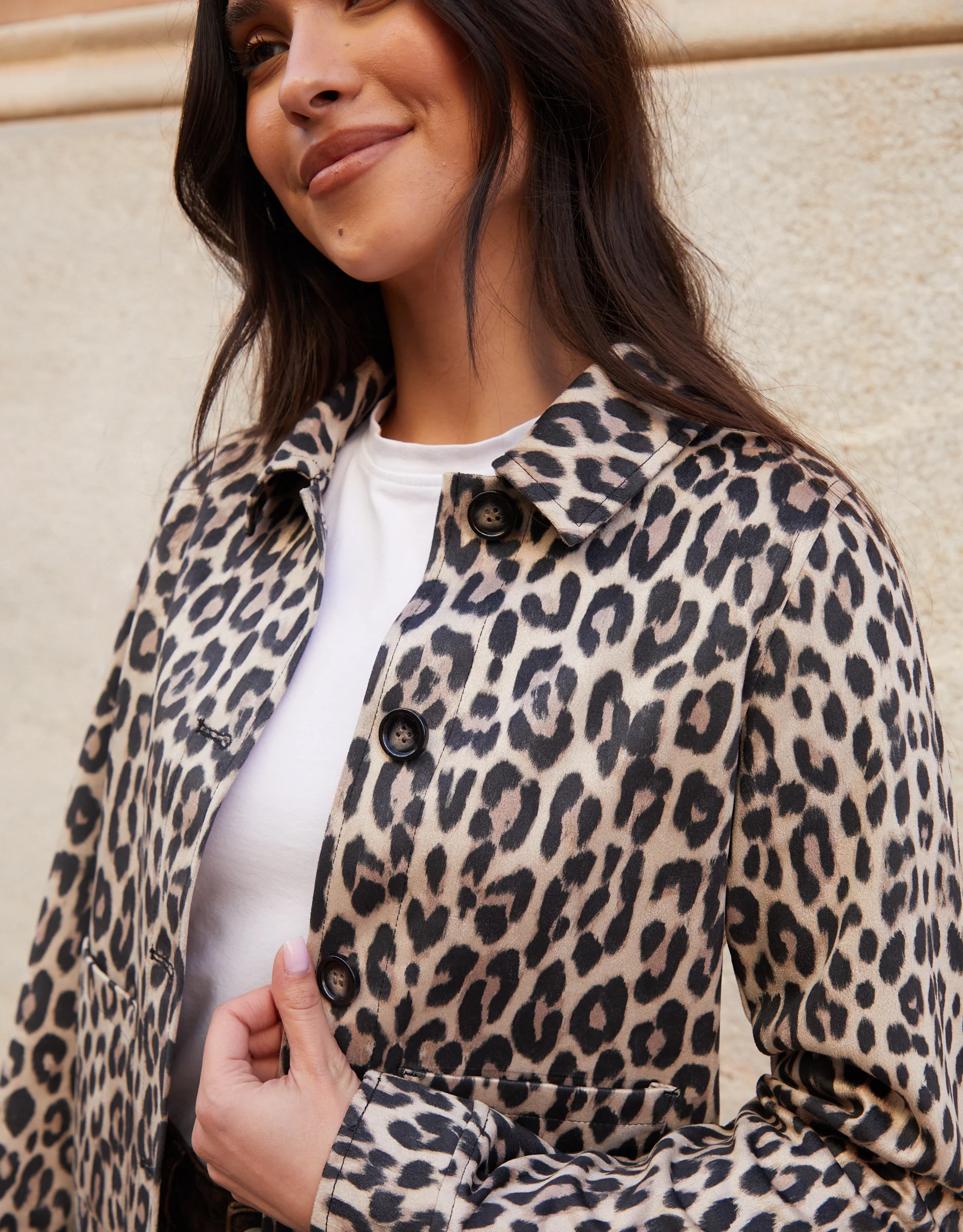 Cropped Button Up Suedette Shacket in Leopard Print - Image 3