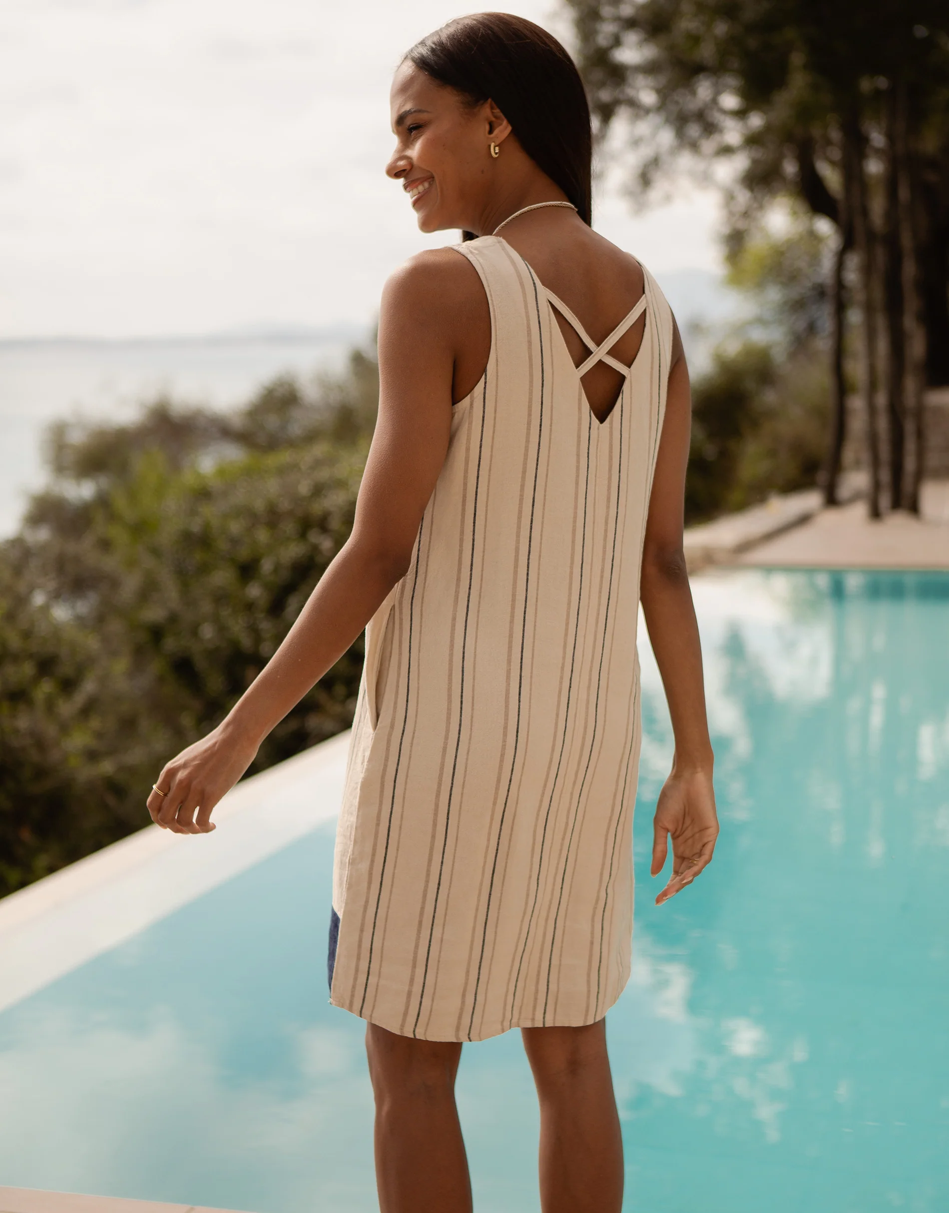 Linen Blend Sleeveless Shift Dress with Contrast Navy Hem in Stone Stripe - Image 2